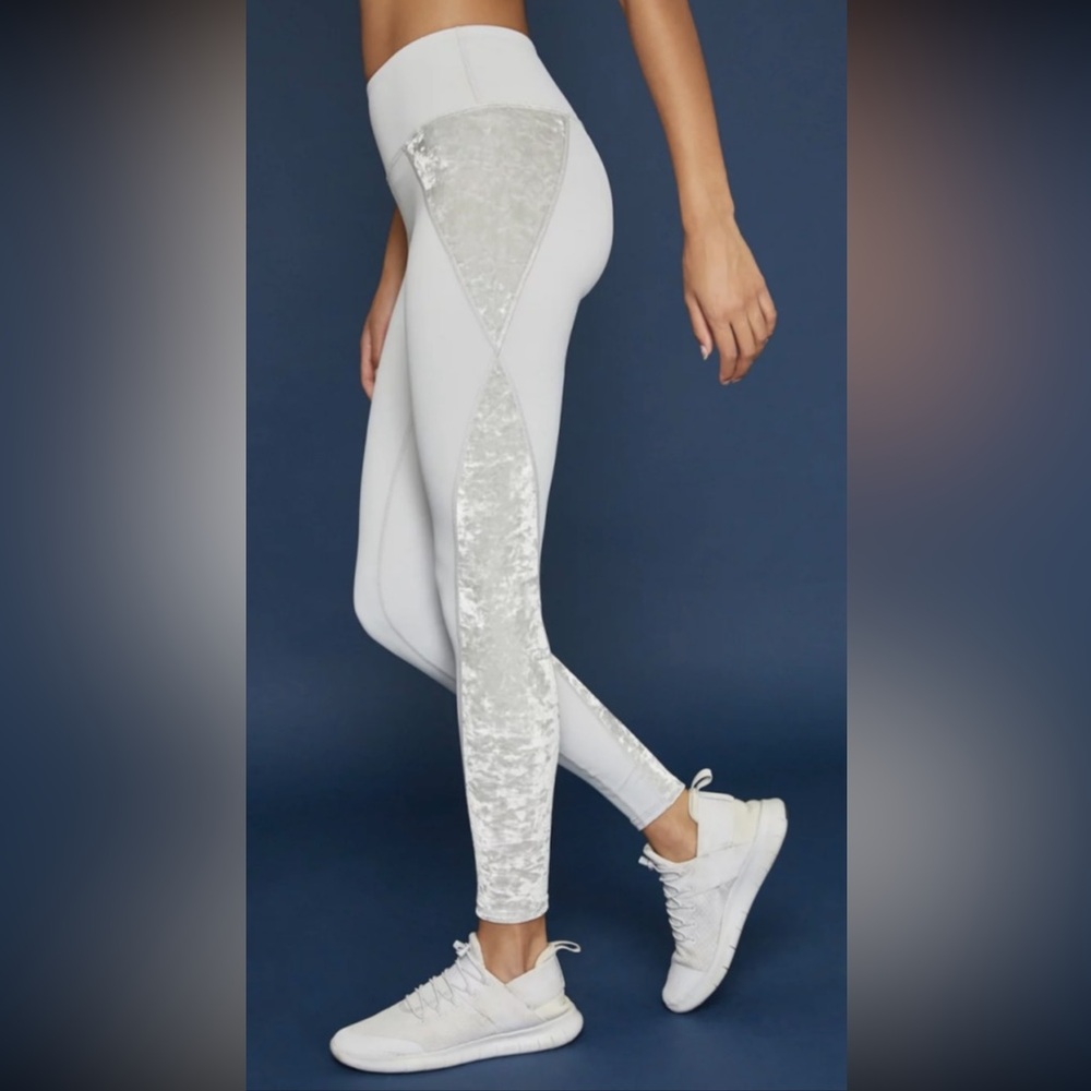 Stylish Velvet Leggings in Gray and Silver